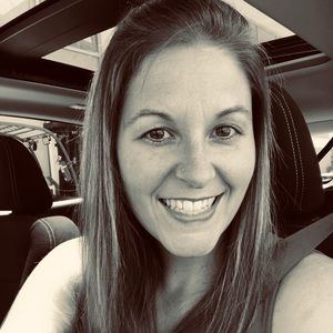 Meet your Posher, Sara